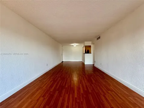 9429 SW 76th Street Miami FL 33173