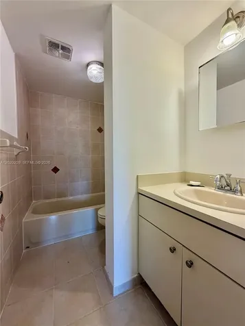 9429 SW 76th Street Miami FL 33173
