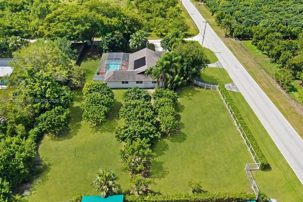 23595 SW 152nd Avenue Homestead FL 33032