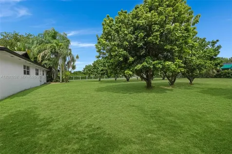 23595 SW 152nd Avenue Homestead FL 33032
