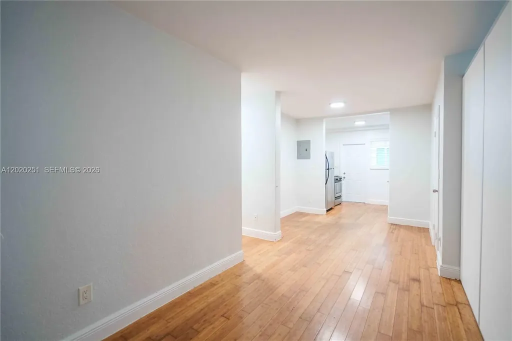 7325 Carlyle Avenue Miami Beach FL 33141