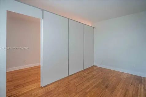 7325 Carlyle Avenue Miami Beach FL 33141