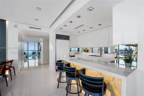 6899 Collins Avenue Miami Beach FL 33141