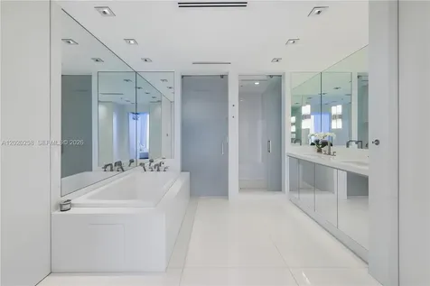 6899 Collins Avenue Miami Beach FL 33141