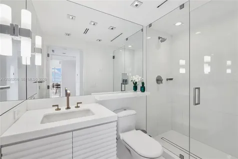 6899 Collins Avenue Miami Beach FL 33141