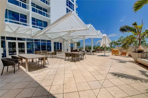 6899 Collins Avenue Miami Beach FL 33141