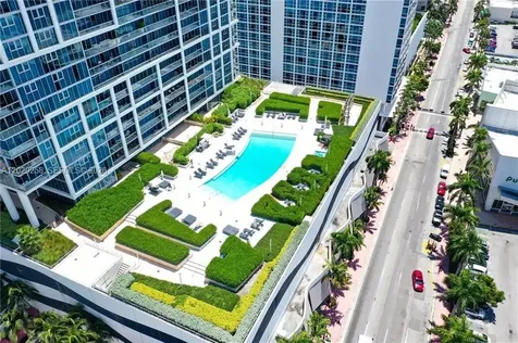 6899 Collins Avenue Miami Beach FL 33141