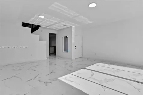10245 SW 154th Place Miami FL 33196