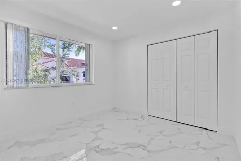 10245 SW 154th Place Miami FL 33196