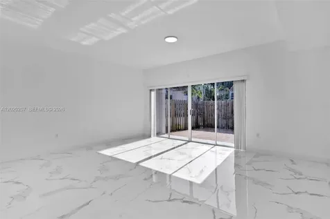 10245 SW 154th Place Miami FL 33196