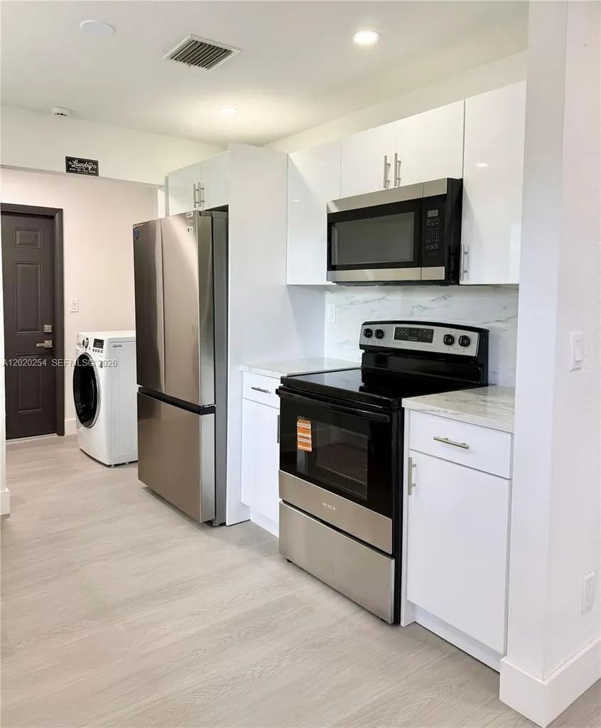 2614 NW 25th Street Fort Lauderdale FL 33311