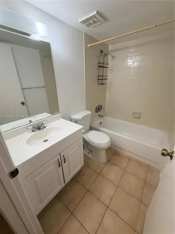 588 Trace Circle Deerfield Beach FL 33441