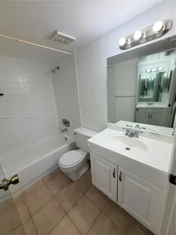 588 Trace Circle Deerfield Beach FL 33441