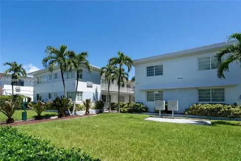 7325 Carlyle Avenue Miami Beach FL 33141