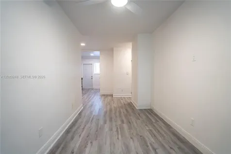7325 Carlyle Avenue Miami Beach FL 33141