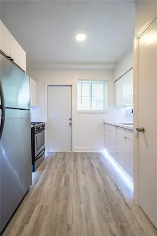7325 Carlyle Avenue Miami Beach FL 33141