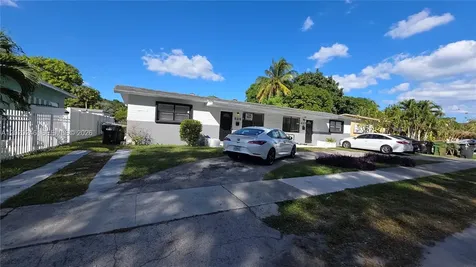 525 NE 132nd Terrace North Miami FL 33161