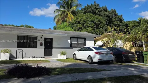 525 NE 132nd Terrace North Miami FL 33161
