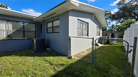 525 NE 132nd Terrace North Miami FL 33161