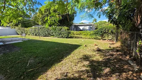 525 NE 132nd Terrace North Miami FL 33161