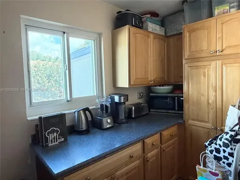 842 Argonaut Isle Dania Beach FL 33004