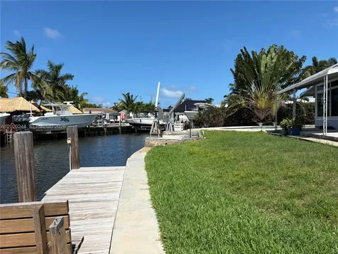 842 Argonaut Isle Dania Beach FL 33004