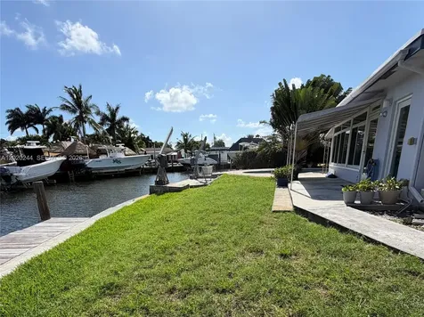 842 Argonaut Isle Dania Beach FL 33004