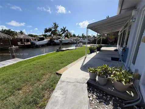 842 Argonaut Isle Dania Beach FL 33004