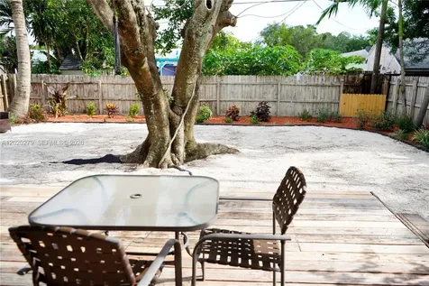 200 NW 51st Court Oakland Park FL 33309