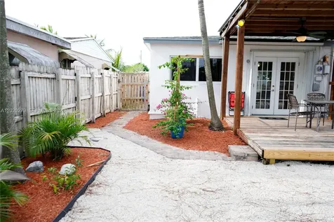 200 NW 51st Court Oakland Park FL 33309