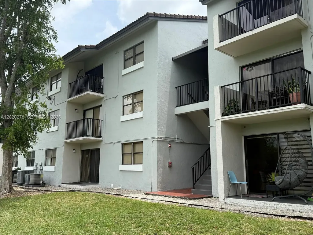 7195 NW 179th Street Hialeah FL 33015