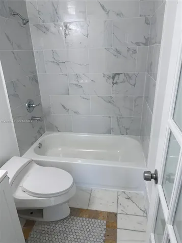 7195 NW 179th Street Hialeah FL 33015