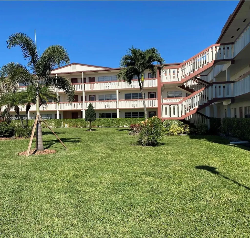 335 Brighton H Boca Raton FL 33434