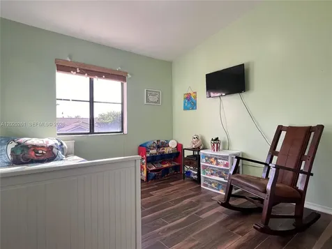 22731 SW 88th Place Cutler Bay FL 33190