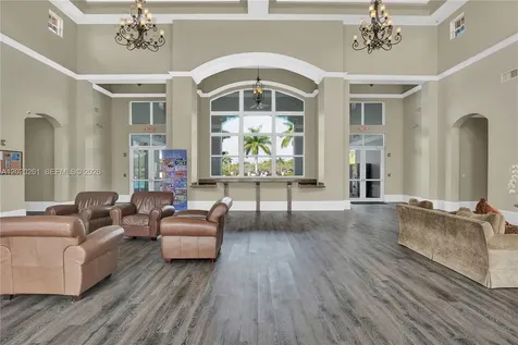 22731 SW 88th Place Cutler Bay FL 33190