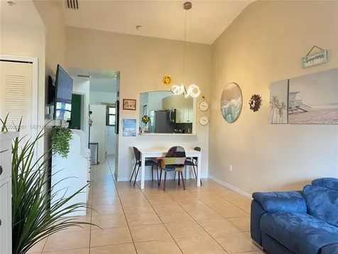 22731 SW 88th Place Cutler Bay FL 33190
