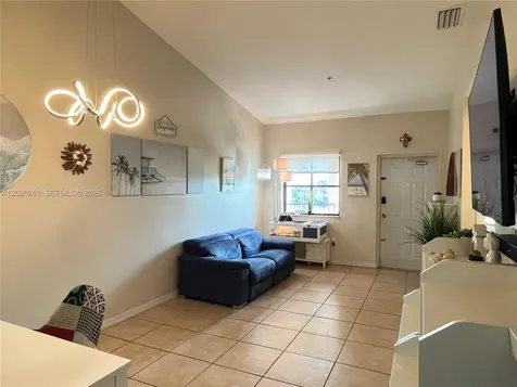 22731 SW 88th Place Cutler Bay FL 33190