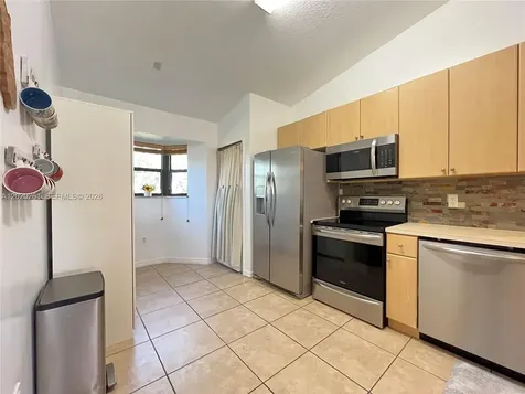 22731 SW 88th Place Cutler Bay FL 33190
