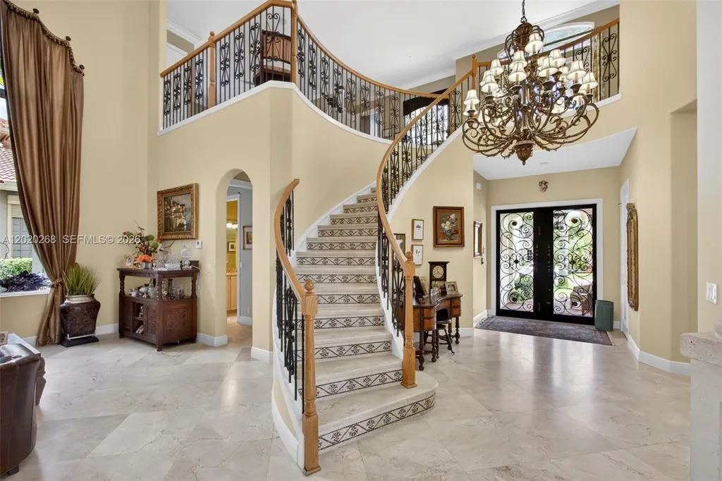 111 Abondance Drive Palm Beach Gardens FL 33410
