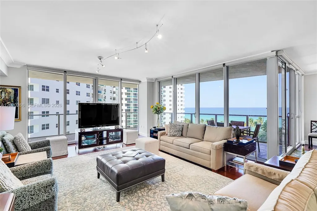 3101 S Ocean Drive Hollywood FL 33019