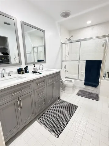19432 Preserve Drive Boca Raton FL 33498