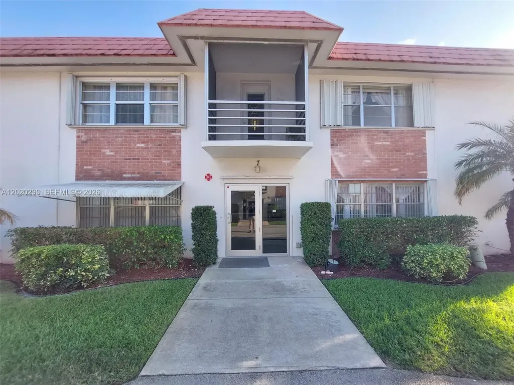 3550 NW 8th Avenue Pompano Beach FL 33064