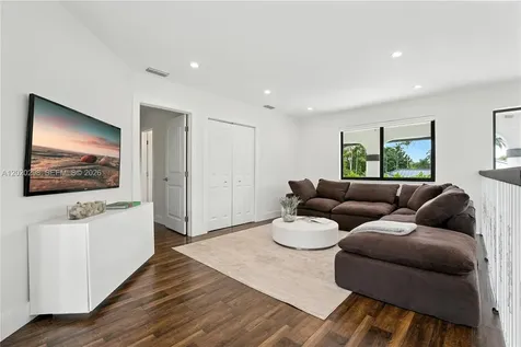 17815 SW 83rd Court Palmetto Bay FL 33157