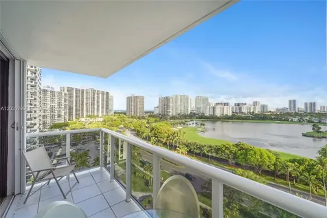 3625 N Country Club Drive Aventura FL 33180