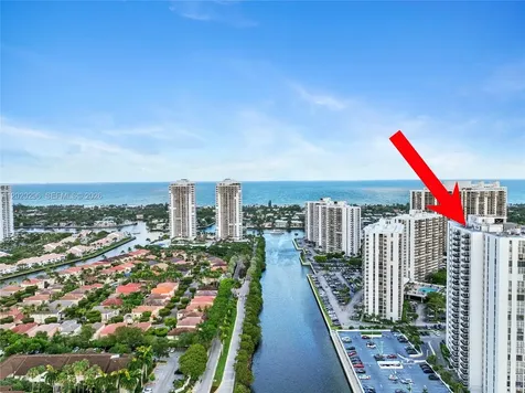 3625 N Country Club Drive Aventura FL 33180