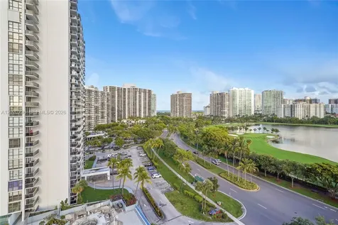 3625 N Country Club Drive Aventura FL 33180