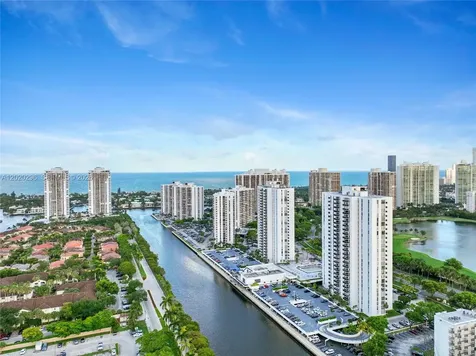 3625 N Country Club Drive Aventura FL 33180