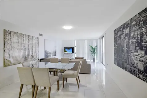 3625 N Country Club Drive Aventura FL 33180