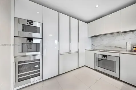 10201 Collins Avenue Bal Harbour FL 33154