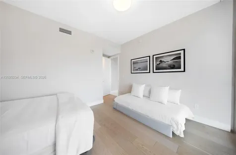 10201 Collins Avenue Bal Harbour FL 33154